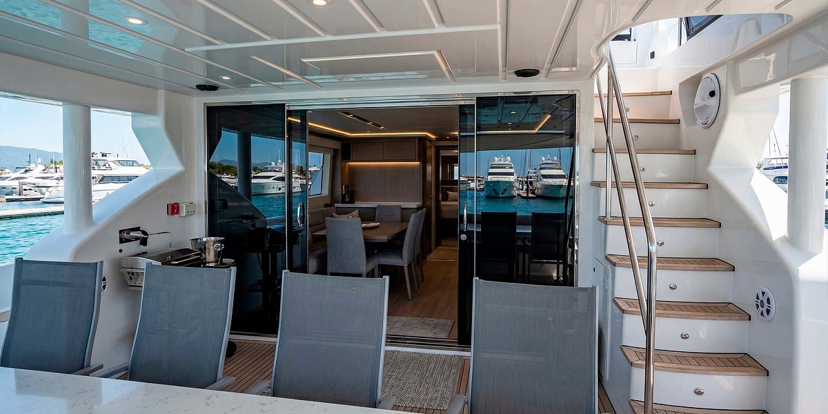 Аренда яхты Ferretti Custom Line 100 Seabreak на Пхукете